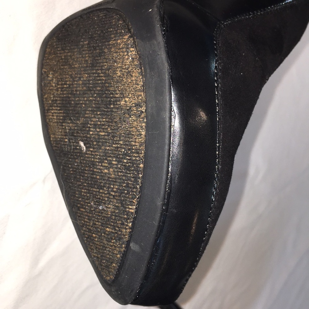 BCBGeneration leather and suede heels size 7 - Picture 5 of 6